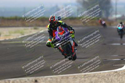 media/Sep-20-2025-TrackDaz (Sat) [[27f0cde673]]/A Group/2pm (Turn 9)/